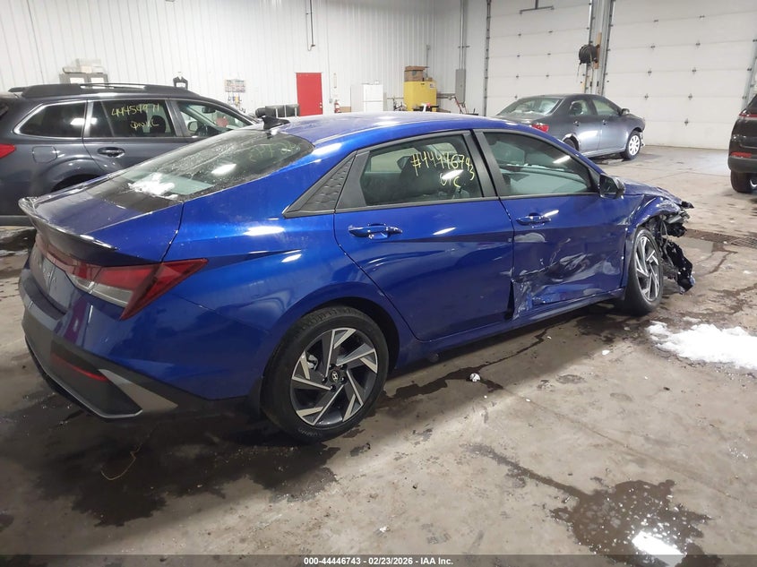 2025 Hyundai Elantra VIN KMHLM4DG3SU072818 IAAI salvage auction — RIGHT SIDE, Salvage (Minnesota), sold $4,800 on 2026-07-24 (photo 4)