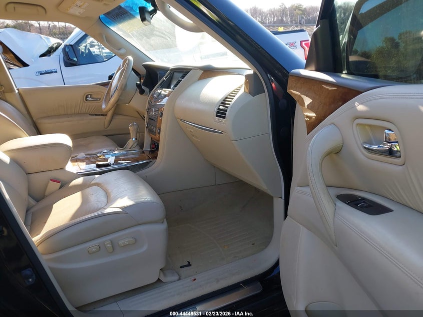 2013 Infiniti Qx56 VIN JN8AZ2NDXD9750111 IAAI salvage auction — LEFT FRONT, Salvage Title, sold $1,600 on 2026-07-11 (photo 5)