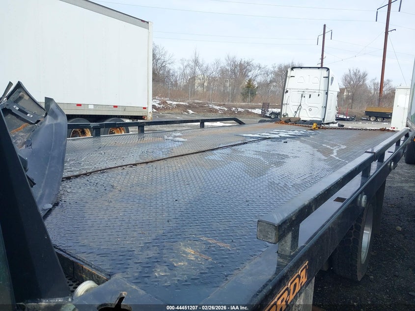 2023 Ford F-550 chassis VIN 1FDUF5HN1PED21700 IAAI salvage auction — FRONT END, Other, sold $23,950 on 2026-07-15 (photo 6)