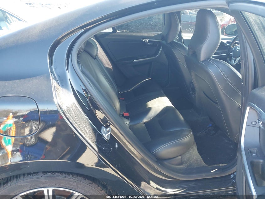 2016 Volvo S60 VIN YV149MFM1G2397879 IAAI salvage auction — NORMAL WEAR, Original (Texas), sold $650 on 2026-07-06 (photo 8)