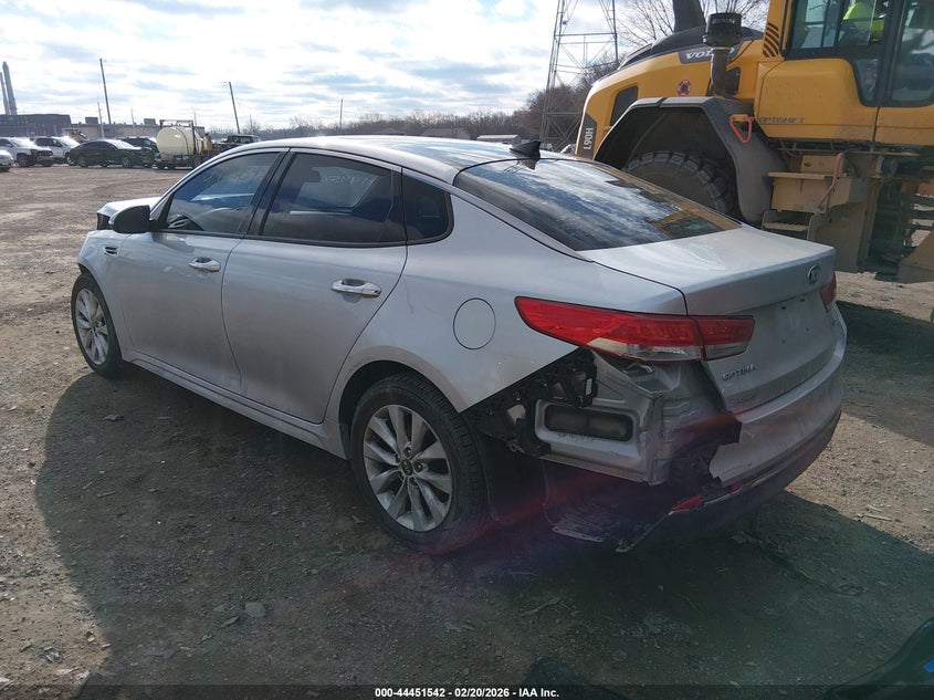 2016 Kia Optima VIN 5XXGU4L34GG063904 IAAI salvage auction — FRONT & REAR, Bill Of Sale (Indiana), sold $600 on 2026-07-08 (photo 3)