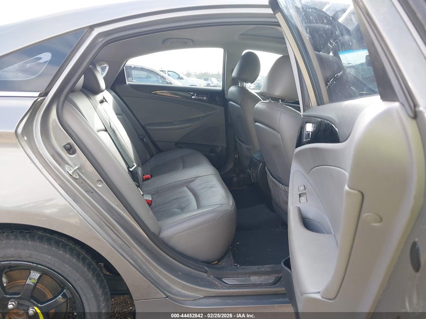 2014 Hyundai Sonata VIN 5NPEC4AC2EH817252 IAAI salvage auction — REAR END, Original (Texas), sold $1,175 on 2026-07-16 (photo 8)