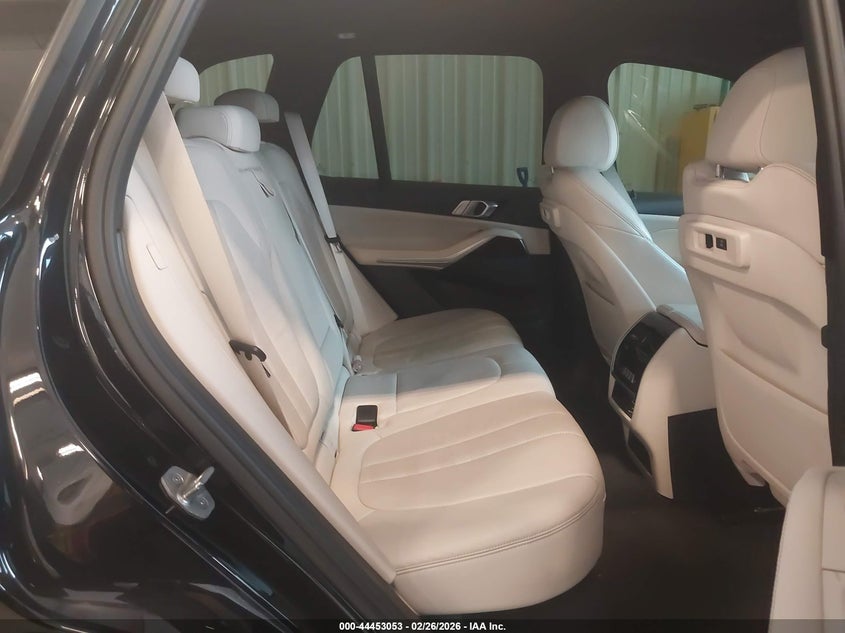 2020 BMW X5 VIN 5UXCR6C05L9D08333 IAAI salvage auction — MECHANICAL, Salvage Title, sold $17,100 on 2026-08-02 (photo 8)