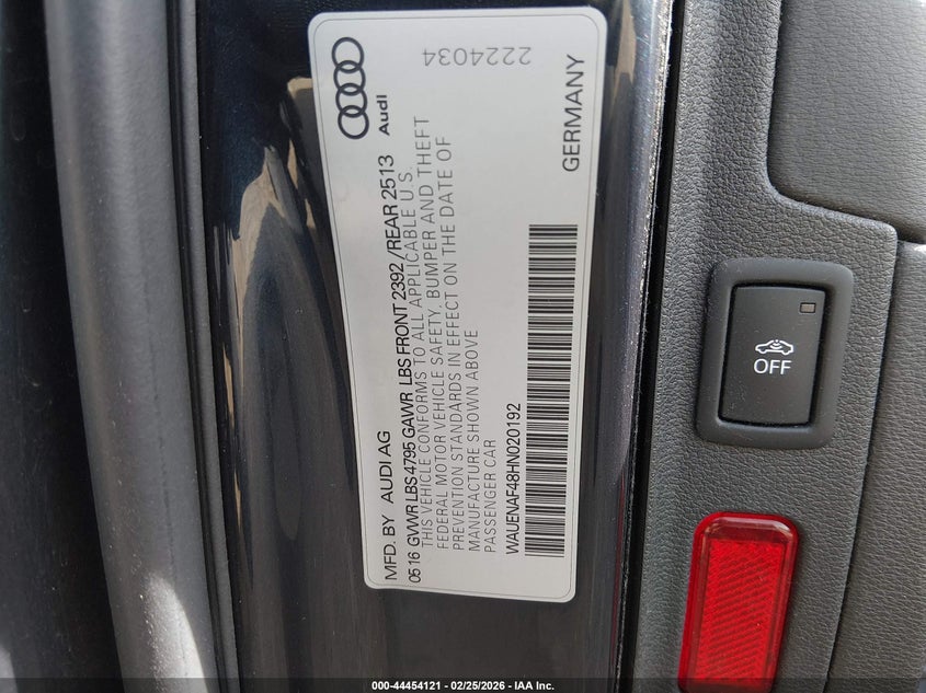 2017 Audi A4 VIN WAUENAF48HN020192 IAAI salvage auction — REAR END, Salvage Title, sold $3,600 on 2026-07-29 (photo 9)
