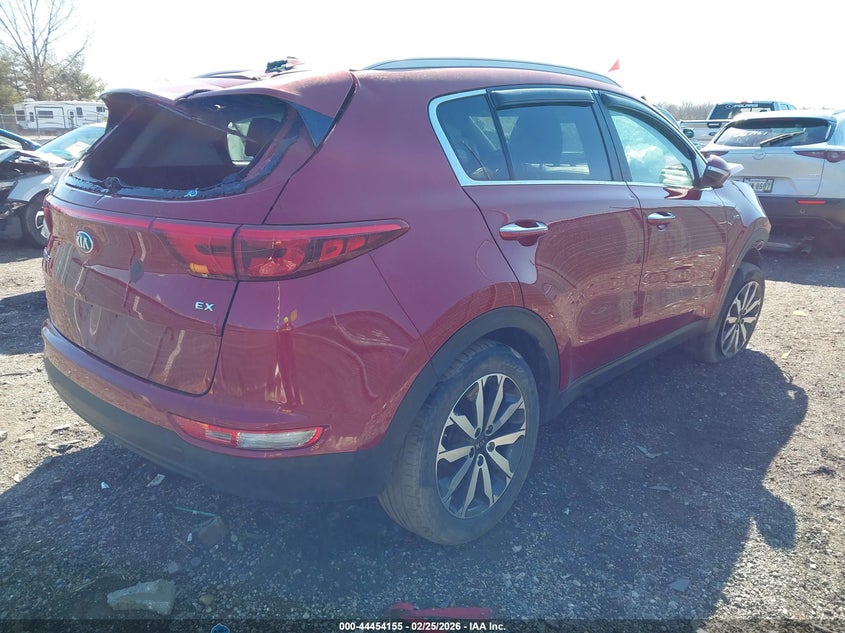 2019 Kia Sportage VIN KNDPNCAC3K7582826 IAAI salvage auction — FRONT END, Salvage Title, sold $625 on 2026-08-02 (photo 4)