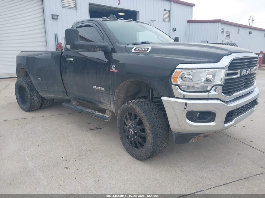 2019 Ram 3500 VIN 3C63RRBL3KG585029 — IAAI salvage auction photo