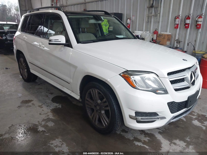 2015 Mercedes-benz Glk-klasse VIN WDCGG8JB5FG430027 IAAI salvage auction — REAR END, Salvage (Montana), sold $3,600 on 2026-08-02 (photo 1)