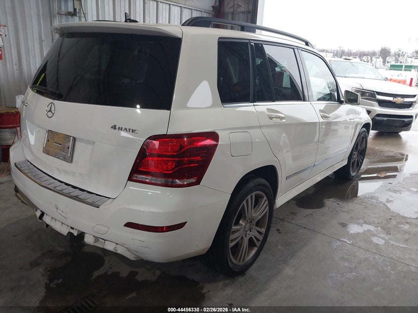 2015 Mercedes-benz Glk-klasse VIN WDCGG8JB5FG430027 IAAI salvage auction — REAR END, Salvage (Montana), sold $3,600 on 2026-08-02 (photo 4)