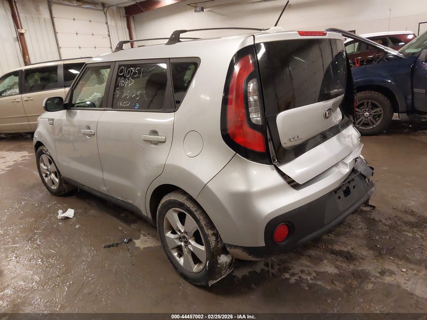 2019 Kia Soul VIN KNDJN2A28K7010951 IAAI salvage auction — REAR END, Salvage Title, sold $900 on 2026-07-28 (photo 3)
