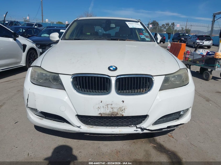 2011 BMW 3er VIN WBAPH5G52BNM76484 IAAI salvage auction — FRESH WATER, Salvage (California), sold $600 on 2026-07-15 (photo 6)