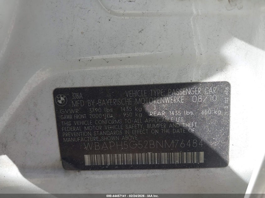 2011 BMW 3er VIN WBAPH5G52BNM76484 IAAI salvage auction — FRESH WATER, Salvage (California), sold $600 on 2026-07-15 (photo 9)
