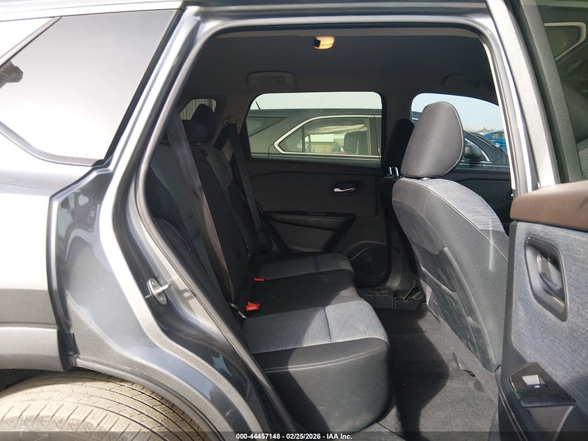 2023 Nissan Rogue VIN JN8BT3BA1PW427822 IAAI salvage auction — FRONT END, Clear (Oklahoma), sold $7,000 on 2026-07-16 (photo 8)