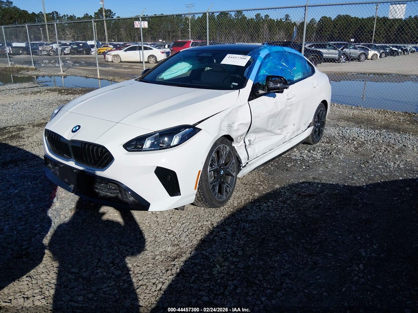 2026 BMW 2er VIN WBA83GG04T7U97684 IAAI salvage auction — LEFT SIDE, Enterprise Vehicles Clear Only (Illinois), sold $15,600 on 2026-07-15 (photo 2)