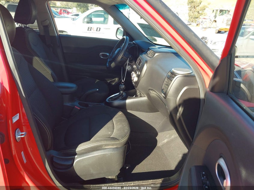 2015 Kia Soul VIN KNDJP3A54F7761819 IAAI salvage auction — FRONT & REAR, Salvage Title, sold $25 on 2026-07-21 (photo 5)