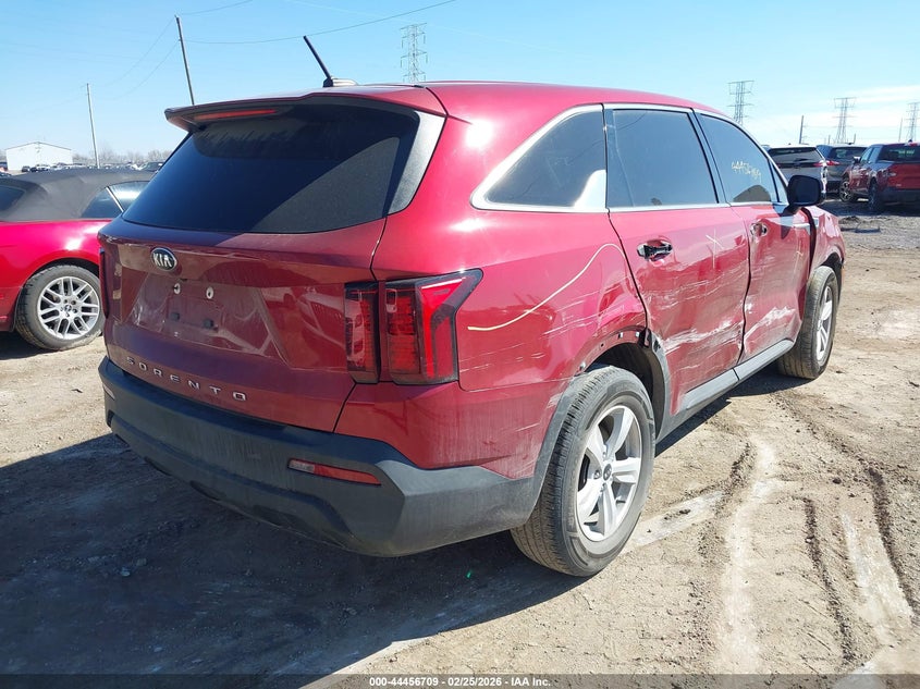 2021 Kia Sorento VIN 5XYRG4LC8MG001588 IAAI salvage auction — RIGHT SIDE, Salvage (Indiana), sold $5,500 on 2026-09-02 (photo 4)