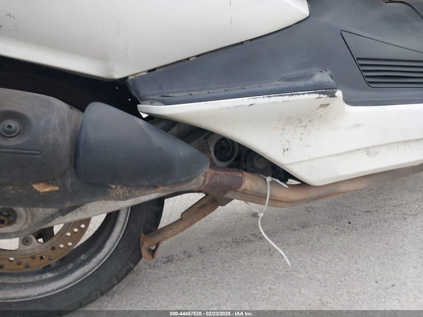 2007 Suzuki An650 VIN JS1CP51A272101840 IAAI salvage auction — ALL OVER, Salvage (California), sold $50 on 2026-07-06 (photo 8)