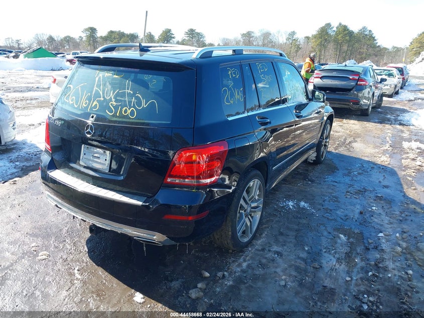 2014 Mercedes-benz Glk-klasse VIN WDCGG5HB7EG251944 IAAI salvage auction — FRONT & REAR, Salvage Title, sold $3,050 on 2026-08-18 (photo 4)