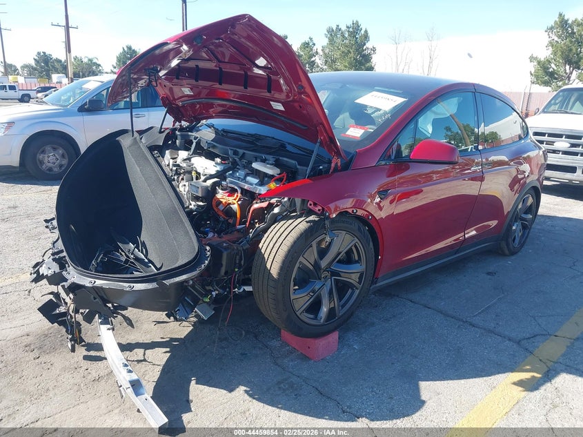 2026 Tesla Model x VIN 7SAXCAE58TF482662 IAAI salvage auction — FRONT END, Salvage Title, sold $22,100 on 2026-07-14 (photo 2)