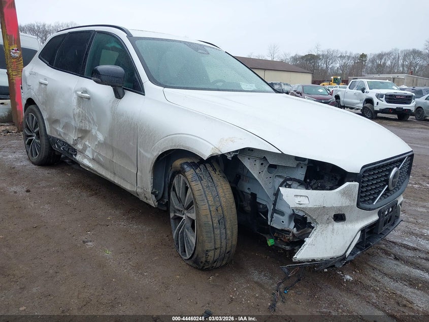 2023 Volvo Xc60 VIN YV4L12RW8P1340687 IAAI salvage auction — RIGHT SIDE, Salvage Title, sold $1,150 on 2026-07-28 (photo 1)