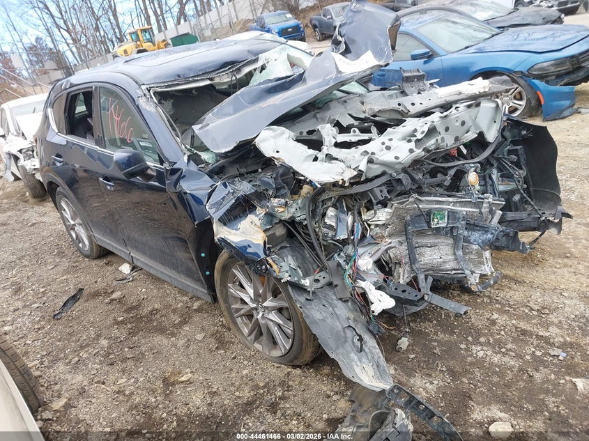 2019 Mazda Cx-5 VIN JM3KFBDM4K0670970 IAAI salvage auction — FRONT END, Salvage Title, sold $550 on 2026-07-28 (photo 1)