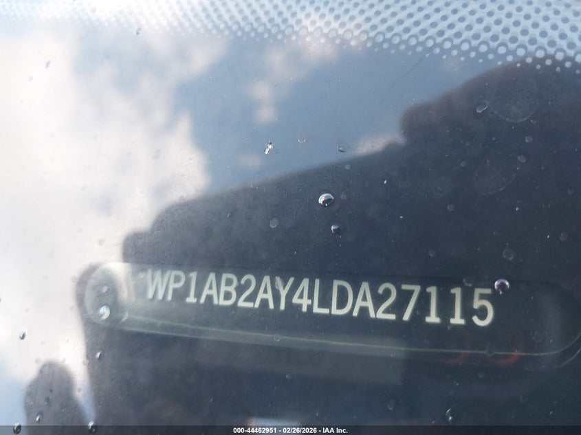 2020 Porsche Cayenne VIN WP1AB2AY4LDA27115 IAAI salvage auction — REAR END, Salvage (Utah), sold $20,500 on 2026-07-30 (photo 9)