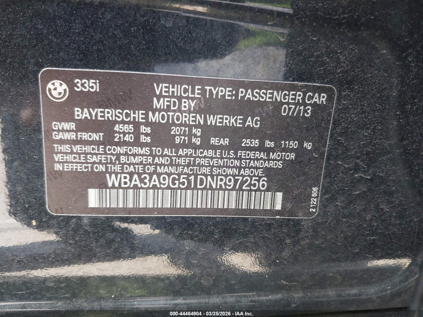 2013 BMW 3er VIN WBA3A9G51DNR97256 IAAI salvage auction — REAR END, Wait Title, sold $1,175 on 2026-08-20 (photo 9)