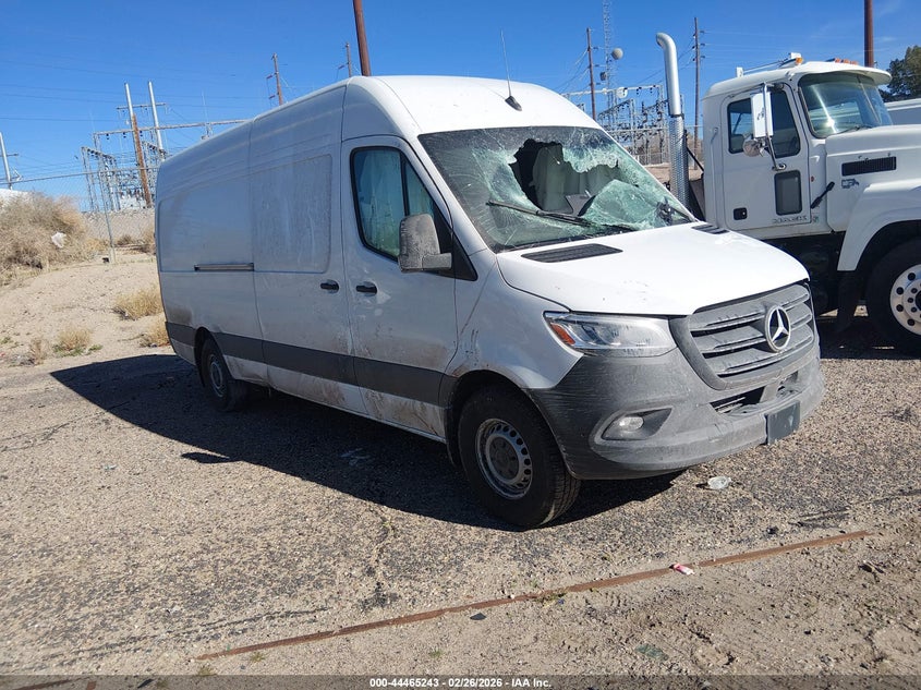 2025 Mercedes-benz Sprinter VIN W1Y4KCHY2ST201712 IAAI salvage auction — FRONT END, Salvage (New Mexico), sold $7,400 on 2026-07-20 (photo 1)