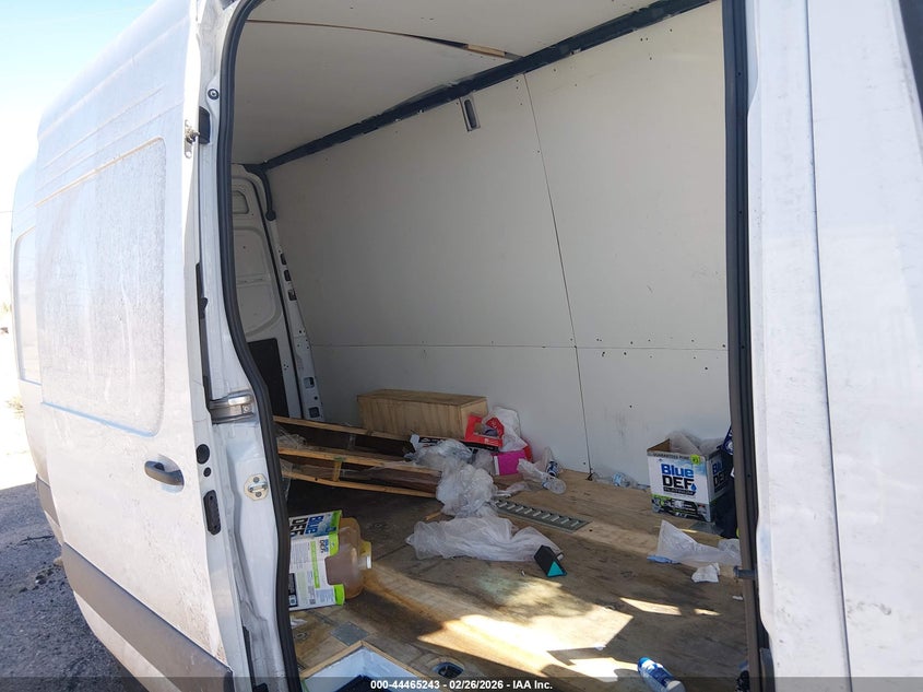 2025 Mercedes-benz Sprinter VIN W1Y4KCHY2ST201712 IAAI salvage auction — FRONT END, Salvage (New Mexico), sold $7,400 on 2026-07-20 (photo 8)