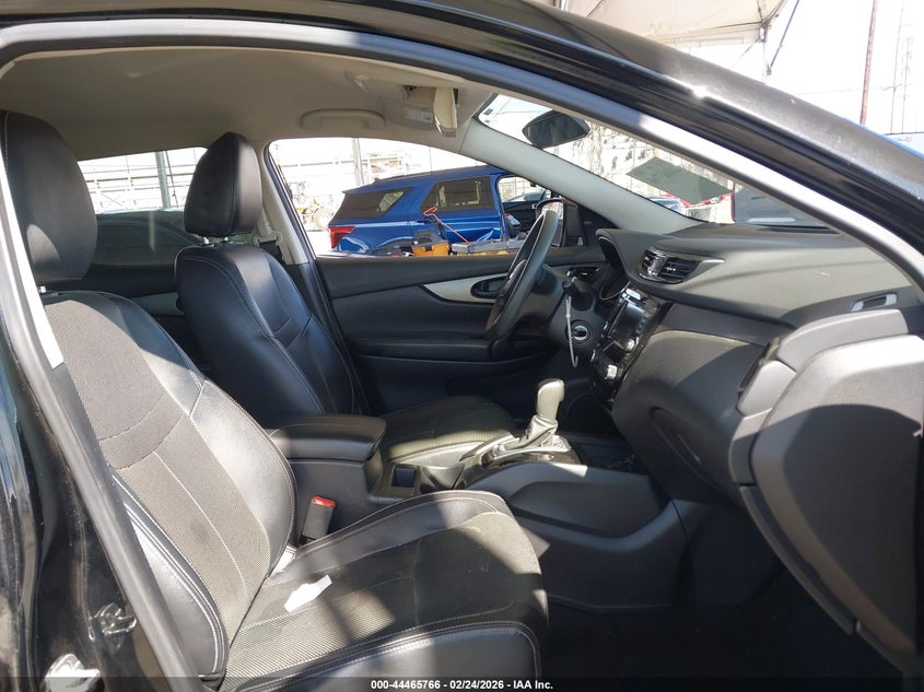 2021 Nissan Rogue VIN JN1BJ1AV7MW570816 IAAI salvage auction — FRONT END, Salvage (California), sold $3,750 on 2026-07-21 (photo 5)