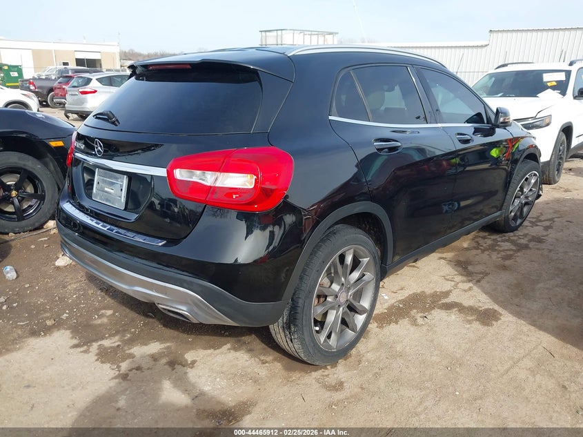 2017 Mercedes-benz Gla-klasse VIN WDCTG4EB7HJ292403 IAAI salvage auction — RIGHT SIDE, Salvage Title, sold $2,950 on 2026-07-29 (photo 4)