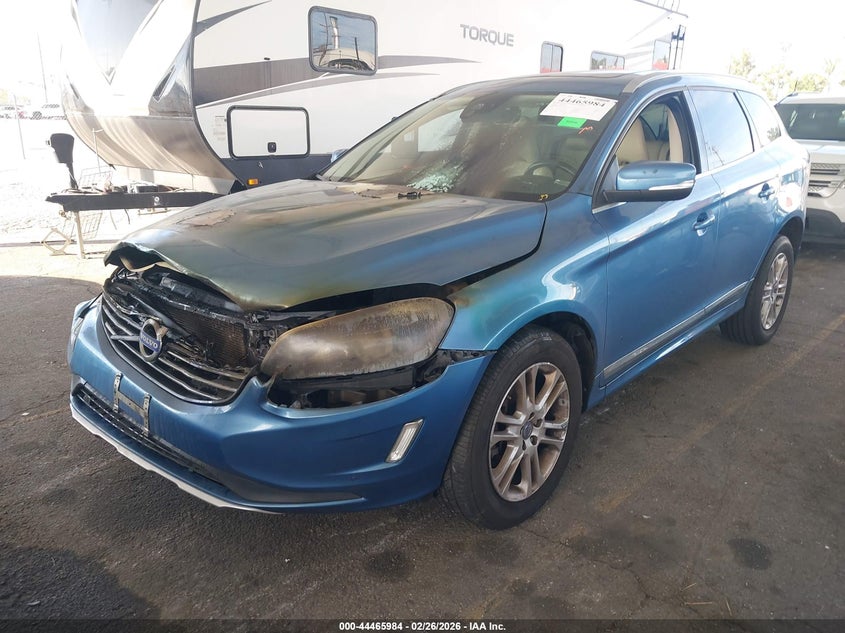 2015 Volvo Xc60 VIN YV440MDK5F2686907 IAAI salvage auction — ENGINE BURN, Salvage Title, sold $200 on 2026-07-07 (photo 2)