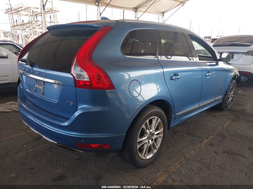 2015 Volvo Xc60 VIN YV440MDK5F2686907 IAAI salvage auction — ENGINE BURN, Salvage Title, sold $200 on 2026-07-07 (photo 4)