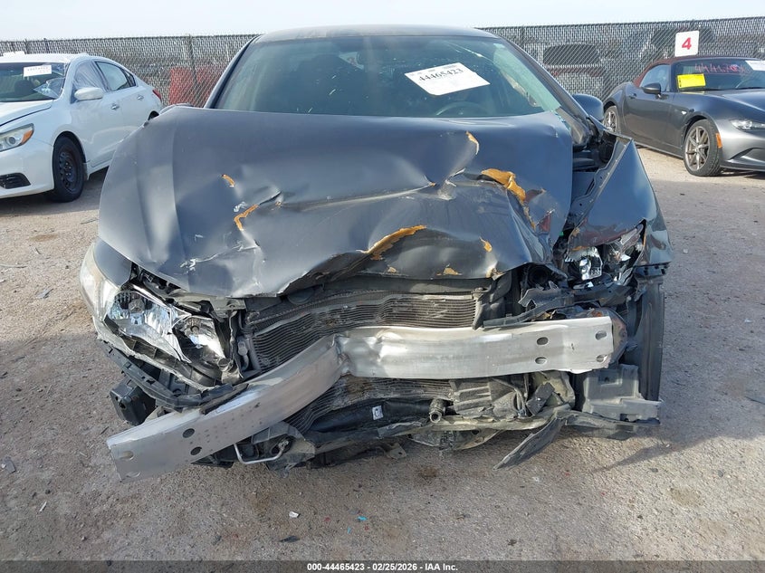 2013 Honda Civic VIN 2HGFB2F58DH602540 IAAI salvage auction — FRONT END, Salvage Title, sold $475 on 2026-07-21 (photo 6)