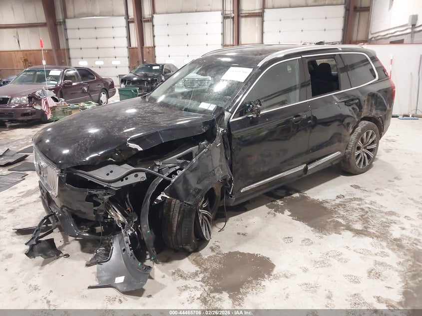 2024 Volvo Xc90 VIN YV4L12PEXR1168532 IAAI salvage auction — LEFT SIDE, Salvage Title, sold $8,050 on 2026-07-15 (photo 2)