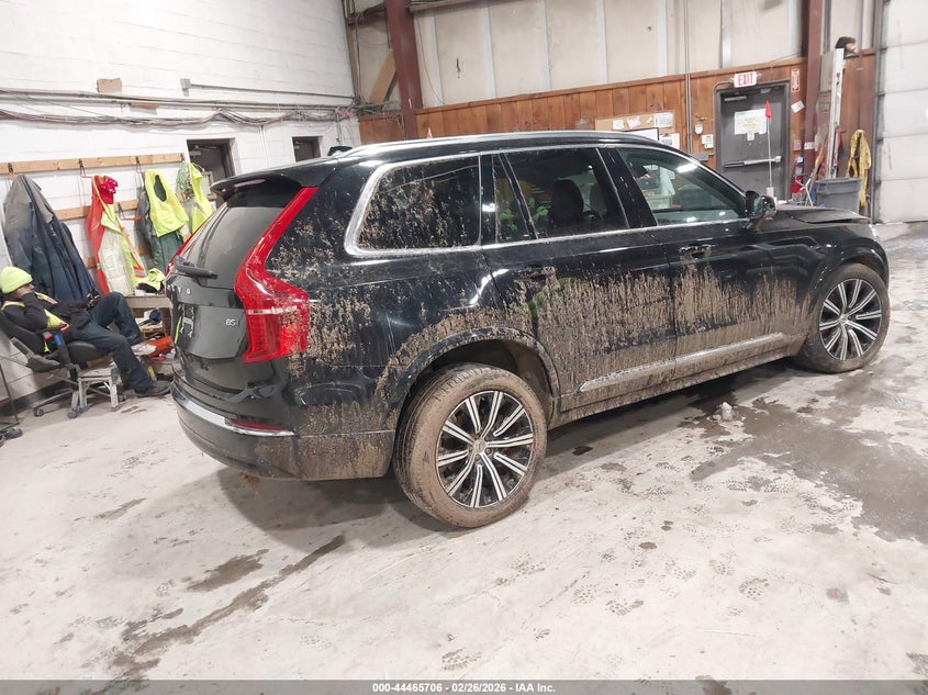 2024 Volvo Xc90 VIN YV4L12PEXR1168532 IAAI salvage auction — LEFT SIDE, Salvage Title, sold $8,050 on 2026-07-15 (photo 4)