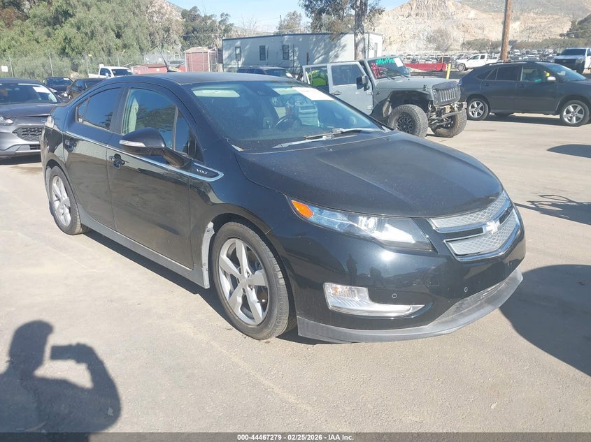 2013 Chevrolet Volt VIN 1G1RH6E49DU135743 IAAI salvage auction — NORMAL WEAR, Salvage Title, sold $1,350 on 2026-07-26 (photo 1)