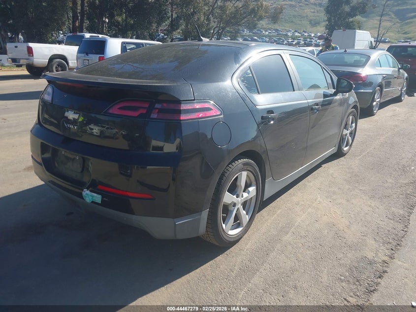 2013 Chevrolet Volt VIN 1G1RH6E49DU135743 IAAI salvage auction — NORMAL WEAR, Salvage Title, sold $1,350 on 2026-07-26 (photo 4)