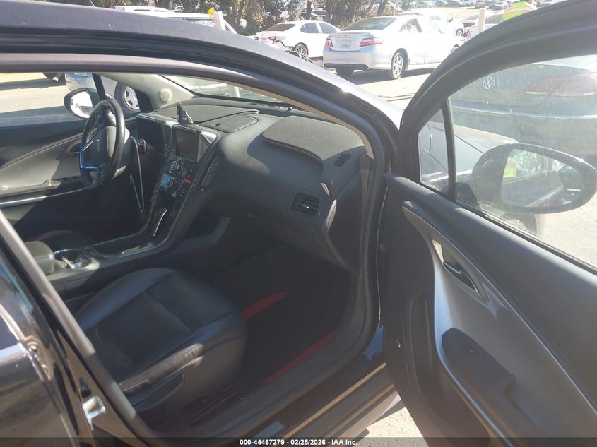 2013 Chevrolet Volt VIN 1G1RH6E49DU135743 IAAI salvage auction — NORMAL WEAR, Salvage Title, sold $1,350 on 2026-07-26 (photo 5)