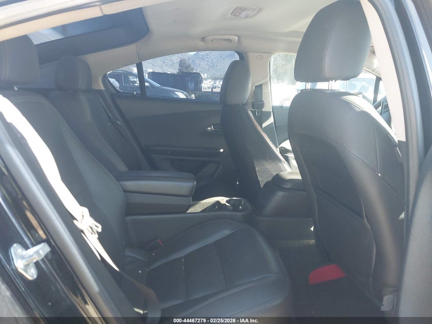 2013 Chevrolet Volt VIN 1G1RH6E49DU135743 IAAI salvage auction — NORMAL WEAR, Salvage Title, sold $1,350 on 2026-07-26 (photo 8)