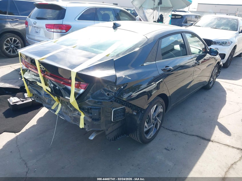 2025 Hyundai Elantra VIN KMHLN4DJ8SU176164 IAAI salvage auction — REAR END, Other, sold $8,800 on 2026-07-24 (photo 4)