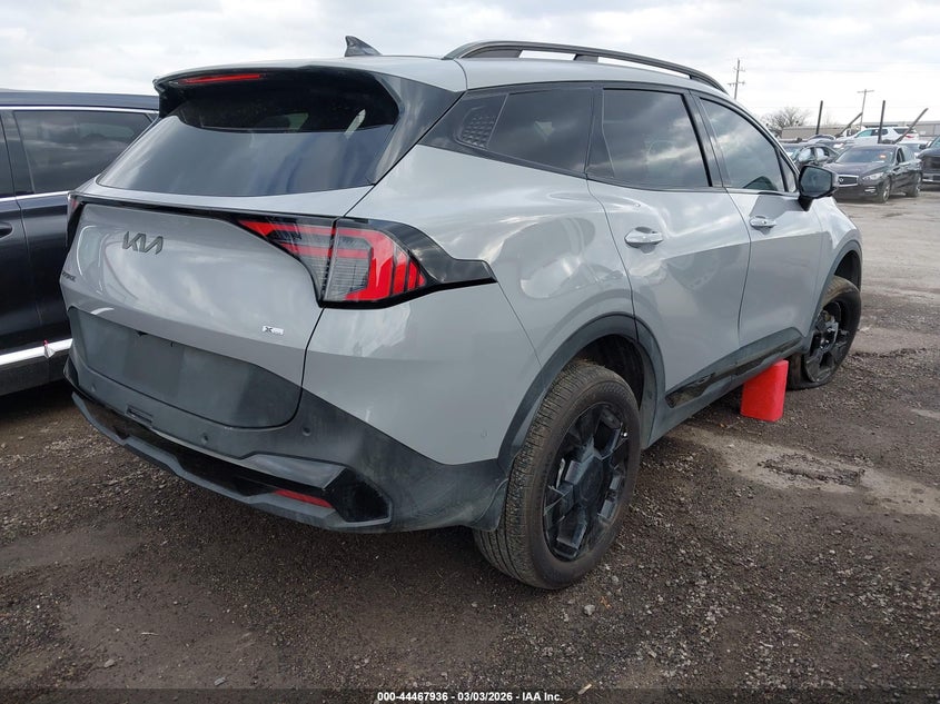 2026 Kia Sportage VIN 5XYK6CDF0TG370306 IAAI salvage auction — SIDE, Clear (Oklahoma), sold $11,100 on 2026-07-28 (photo 4)