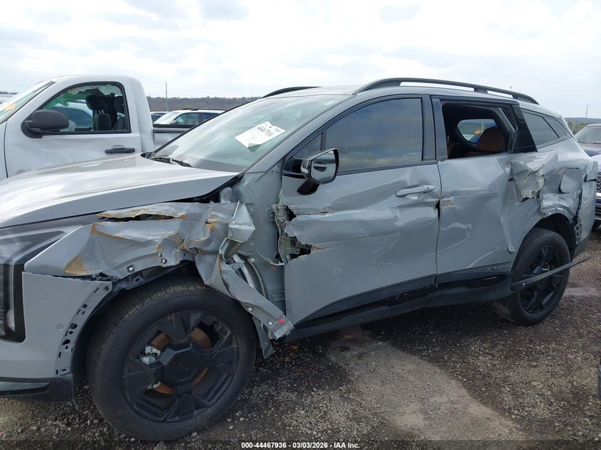 2026 Kia Sportage VIN 5XYK6CDF0TG370306 IAAI salvage auction — SIDE, Clear (Oklahoma), sold $11,100 on 2026-07-28 (photo 6)