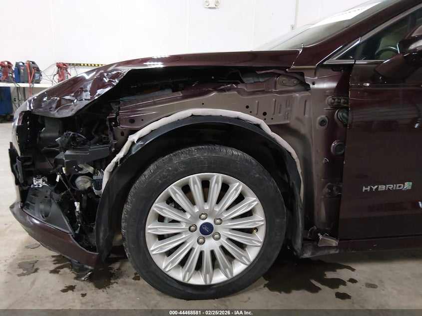 2013 Ford Fusion VIN 3FA6P0LU9DR273356 IAAI salvage auction — SIDE, Salvage Title, sold $1,050 on 2026-07-19 (photo 6)