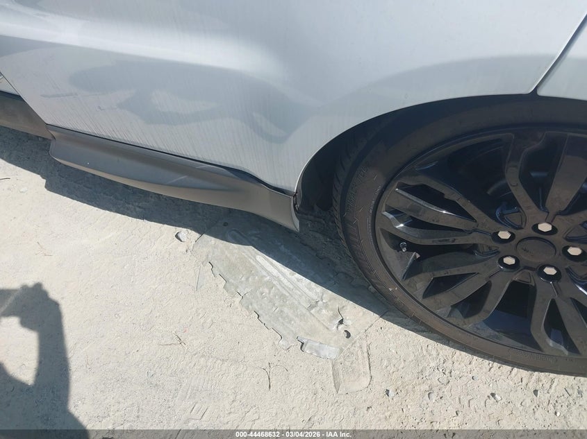 2016 Land rover Range rover sport VIN SALWR2EF2GA598453 IAAI salvage auction — LEFT SIDE, Salvage Title, sold $4,025 on 2026-07-28 (photo 6)
