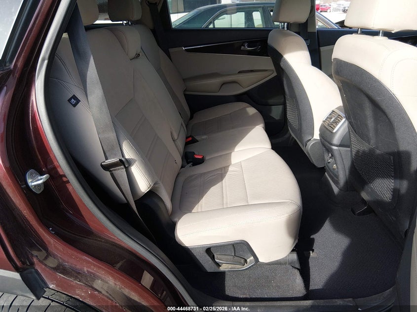 2019 Kia Sorento VIN 5XYPG4A30KG569776 IAAI salvage auction — RIGHT REAR, Clear (Oklahoma), sold $1,600 on 2026-07-14 (photo 8)