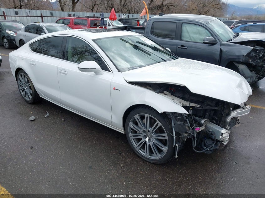 2014 Audi A7 VIN WAUWGAFC3EN070189 IAAI salvage auction — FRONT END, Salvage Title, sold $1,250 on 2026-07-16 (photo 1)