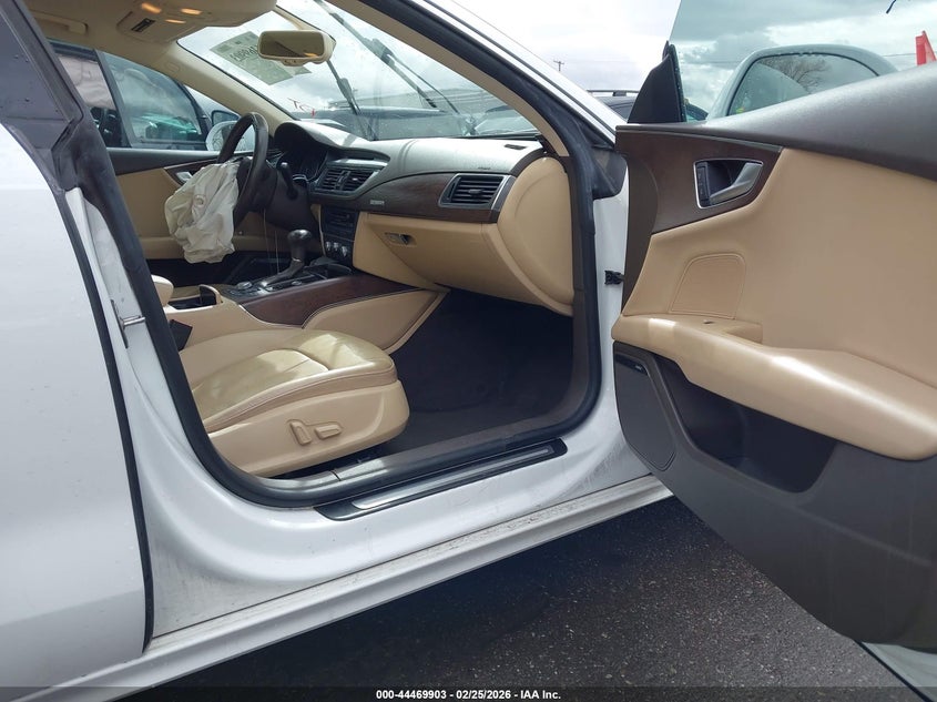 2014 Audi A7 VIN WAUWGAFC3EN070189 IAAI salvage auction — FRONT END, Salvage Title, sold $1,250 on 2026-07-16 (photo 5)