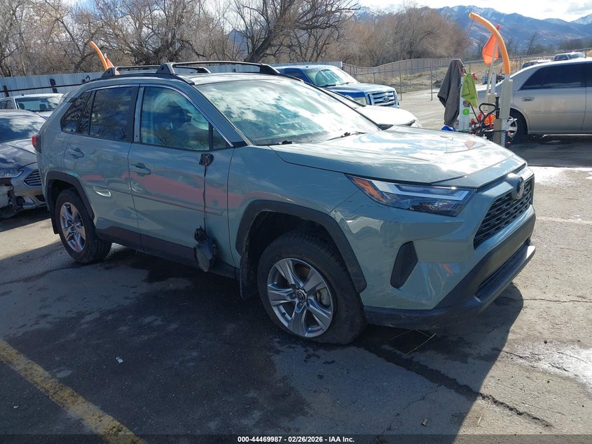 2022 Toyota Rav 4 VIN 2T3RWRFV6NW130395 IAAI salvage auction — RIGHT SIDE, Rebuildable (Florida), sold $11,900 on 2026-07-09 (photo 1)