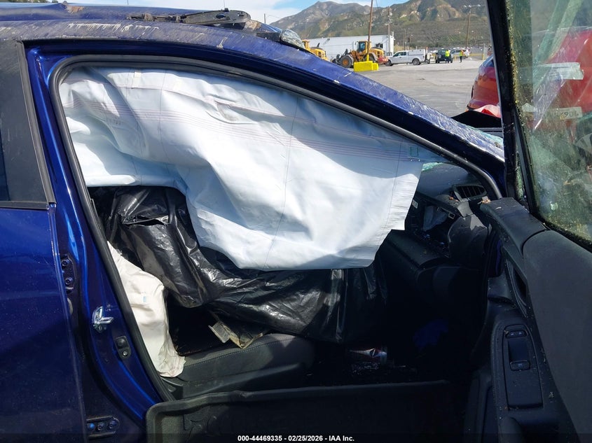 2025 Subaru Xv VIN JF2GUHDC1S8311349 IAAI salvage auction — ALL OVER, Non-Repairable (California), sold $425 on 2026-07-15 (photo 5)