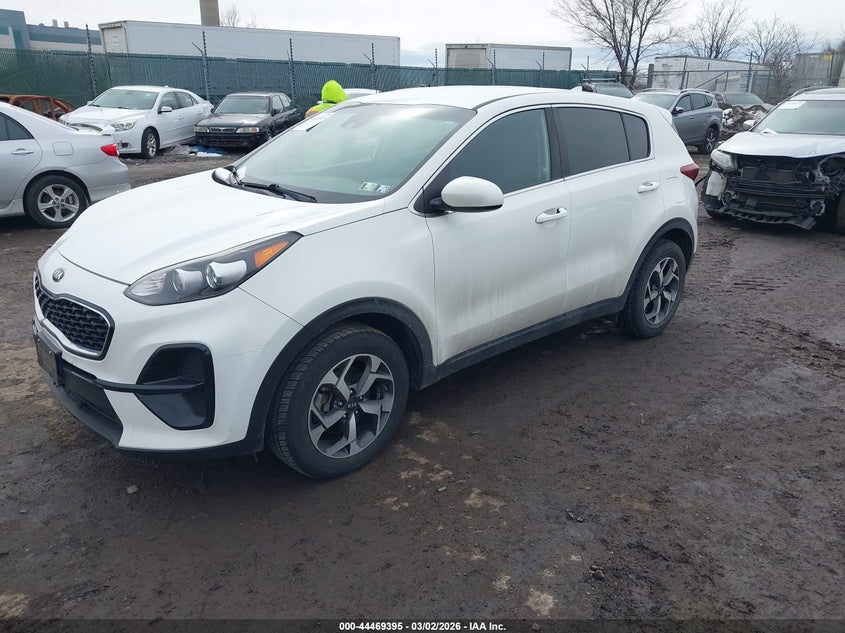 2020 Kia Sportage VIN KNDPM3AC1L7732257 IAAI salvage auction — FRONT END, Salvage Title, sold $3,075 on 2026-07-31 (photo 2)